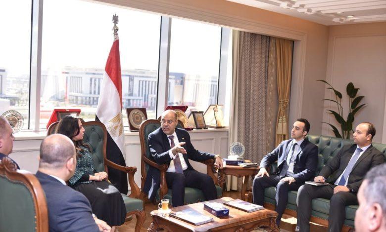 وزير العمل يبحث مع وفد «إبدأ لتنمية المشروعات» التعاون في تطوير منظومة التدريب المهني 1 114903 جريدة مؤسسة ايجي تايمز