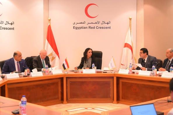 وزيرة التضامن الاجتماعي تترأس اجتماع مجلس إدارة الهلال الأحمر المصري 1 475498584 2351449661914607 3751489345850124449 n 1 جريدة مؤسسة ايجي تايمز