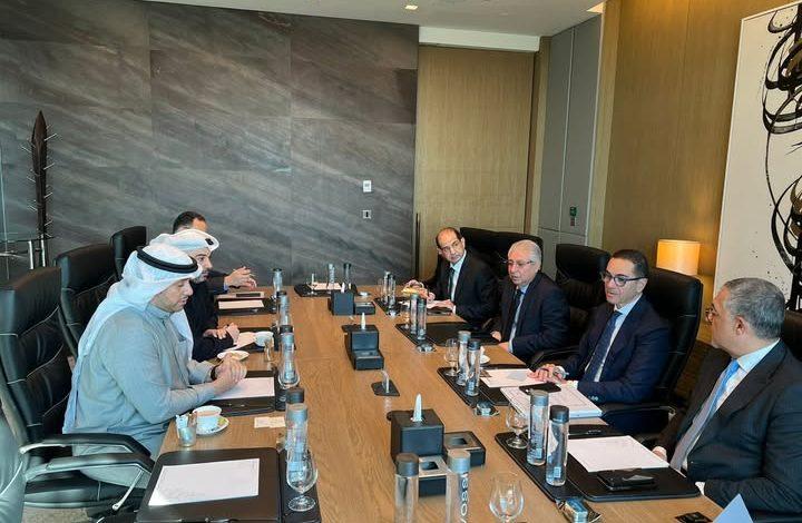 وزير الاستثمار والتجارة الخارجية يلتقي وفد مجموعة عارف الاستثمارية الكويتية 1 475825384 1136097871893965 889124617080465345 n جريدة مؤسسة ايجي تايمز