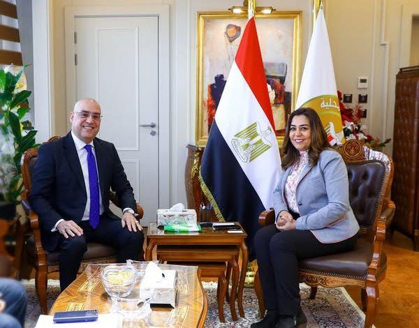 وزيرة التنمية المحلية تستقبل رئيس حزب الجبهة الوطنية 1 481205640 1161860475984371 6643941763697948461 n جريدة مؤسسة ايجي تايمز