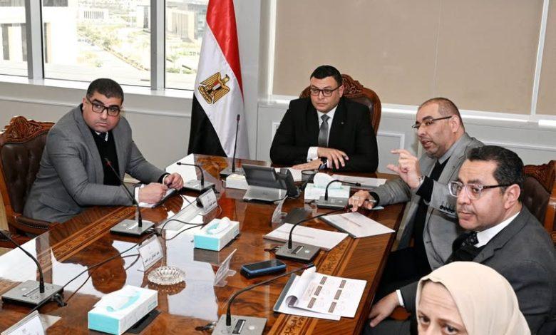 وزير الإسكان يتابع سير العمل بقطاع الشئون المالية والإدارية بهيئة المجتمعات العمرانية الجديدة 1 481461500 1162027602634325 7713693236819442248 n جريدة مؤسسة ايجي تايمز