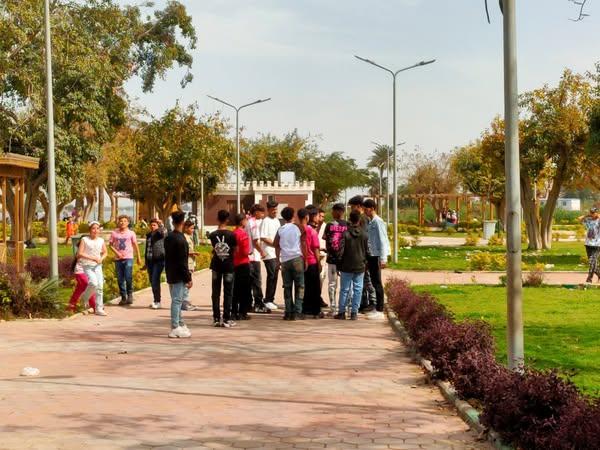 بالصور.. إقبال كبير على زيارة حدائق الري بالقناطر الخيرية والمركز الثقافي الأفريقي بأسوان والنصب التذكاري بالسد العالي 1 487514131 1187750050062080 3225674479096596130 n جريدة مؤسسة ايجي تايمز