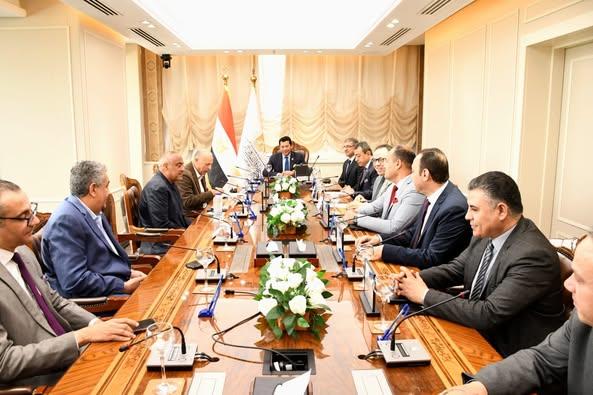 استعدادًا لأمم إفريقيا تحت 20 عامًا.. وزير الشباب والرياضة يعقد اجتماعًا تنسيقيًا مع رئيس اتحاد الكرة ورئيس المتحدة للرياضة 1 489422825 1193149386188813 5620522981454520560 n جريدة مؤسسة ايجي تايمز