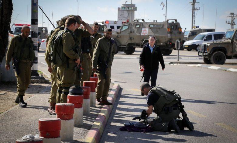 إطلاق نار على فلسطيني قرب حاجز في الخليل بزعم محاولته تنفيذ عملية طعن 1 0aa081e2bfadcd47f3783ead7696a395 جريدة مؤسسة ايجي تايمز