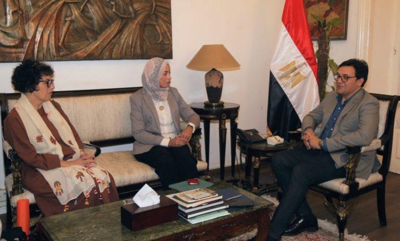 وزير الثقافة يبحث مع "جمعية المكنز الإسلامي" تعزيز التعاون في تدريب الكوادر وحفظ التراث 1 494411994 1219056973598054 5984936259109377751 n جريدة مؤسسة ايجي تايمز