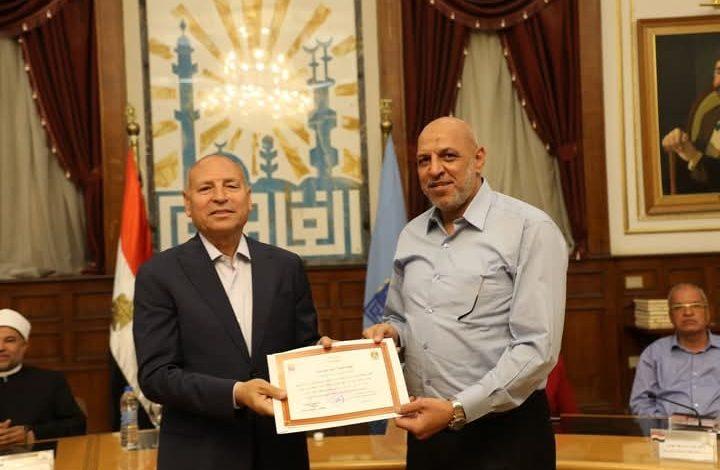 بالصور.. محافظ القاهرة يكرم ٤٠ طالبًا وطالبة بمراحل التعليم المختلفة 1 498644185 24132083326398536 1578305903784940432 n جريدة مؤسسة ايجي تايمز