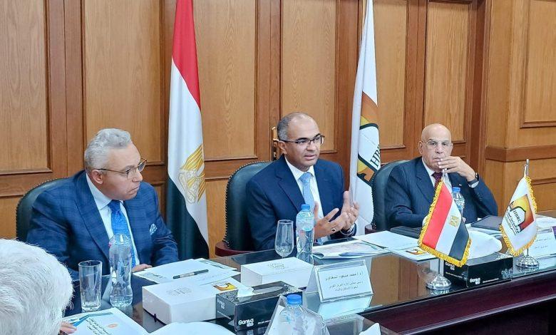 نائب وزير الإسكان يعقد اجتماعًا موسعًا مع اللجنة التنسيقية العليا لتحديث منظومة أكواد مياه الشرب والصرف الصحي 1 5454غغ5غ5الل جريدة مؤسسة ايجي تايمز