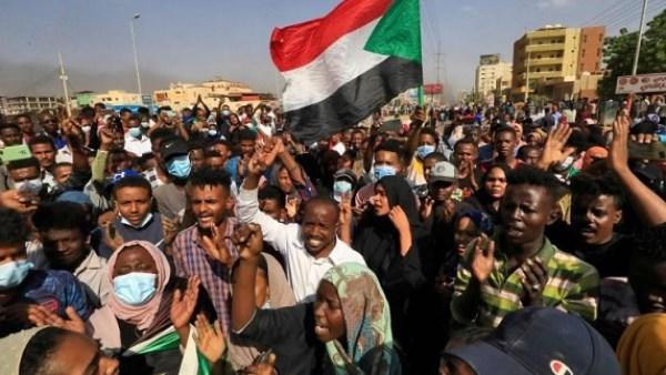 برنامج الأغذية العالمي: قافلة إمدادات غذائية تتجه إلى الفاشر بالسودان 1 635142667188020250214124500450 جريدة مؤسسة ايجي تايمز