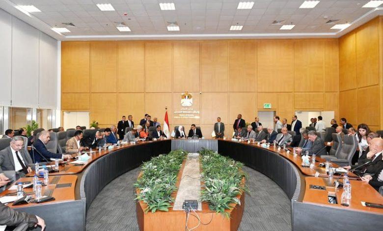 وزير الإسكان يعقد اجتماعه الدوري مع عدد من أعضاء مجلسي "النواب والشيوخ" 1 19 2025 638857484980865566 86 1 جريدة مؤسسة ايجي تايمز