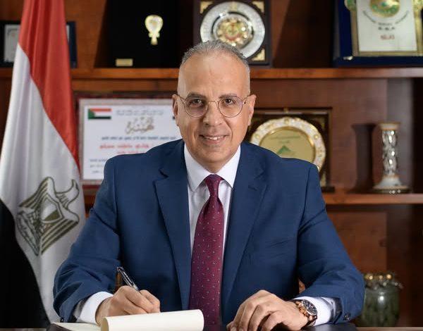 وزير الري يتابع الموقف التنفيذي لمشروع تحديث أنظمة وأجهزة التشغيل والتحكم والمراقبة لمفيض قناطر إسنا الجديدة "المرحلة الثانية" 1 502929613 1242994201204331 8504983060872476236 n جريدة مؤسسة ايجي تايمز