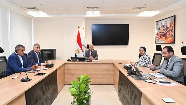 وزير الري يتابع حالة المنظومة المائية وموقف توفير الاحتياجات المائية لمحطات مياه الشرب 1 509274559 1258271009676650 7188053607329839725 n جريدة مؤسسة ايجي تايمز