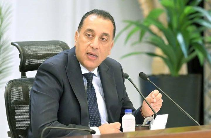 رئيس الوزراء يبدأ جولة تفقدية لمتابعة استعدادات البنية التحتية لاستيراد الغاز الطبيعي بمنطقة السخنة 1 509426840 1260935446076873 7980987918068627677 n جريدة مؤسسة ايجي تايمز