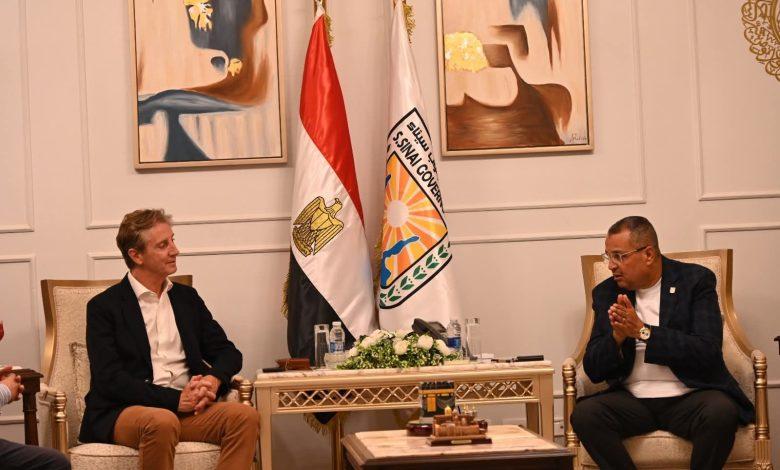 محافظ جنوب سيناء يستقبل الممثل المقيم لبرنامج الأمم المتحدة الإنمائي ويكرّمه بمناسبة انتهاء فترة عمله في مصر 1 510967836 1930905201042407 1440107954815019356 n جريدة مؤسسة ايجي تايمز