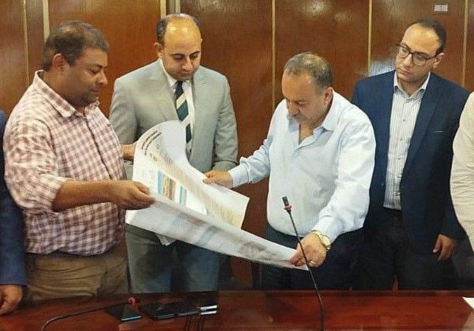 محافظ أسيوط يبحث مقترح تطوير كورنيش النيل ليصبح متنفساً ترفيهياً يليق بأهالي المحافظة 1 514328552 10043955015726935 6153932625900703725 n جريدة مؤسسة ايجي تايمز