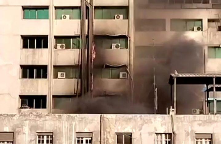 إندلاع حريق هائل في سنترال رمسيس والحماية المدنية تدفع بسيارات الإطفاء 1 517711423 24506301835643348 8245793149706878156 n جريدة مؤسسة ايجي تايمز