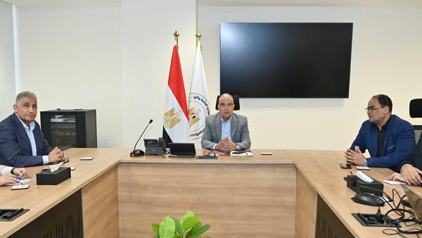 وزير الري يبحث عدد من نماذج ومقترحات تطوير واجهات المدن النيلية 1 518781144 1284676453702772 2828344564961112950 n 1 جريدة مؤسسة ايجي تايمز