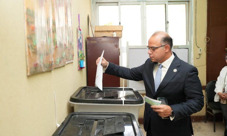 رئيس الهيئة العامة للرقابة المالية يُدلي بصوته في انتخابات مجلس الشيوخ 2025 1 527526367 1302262638610820 3038530069599203509 n جريدة مؤسسة ايجي تايمز
