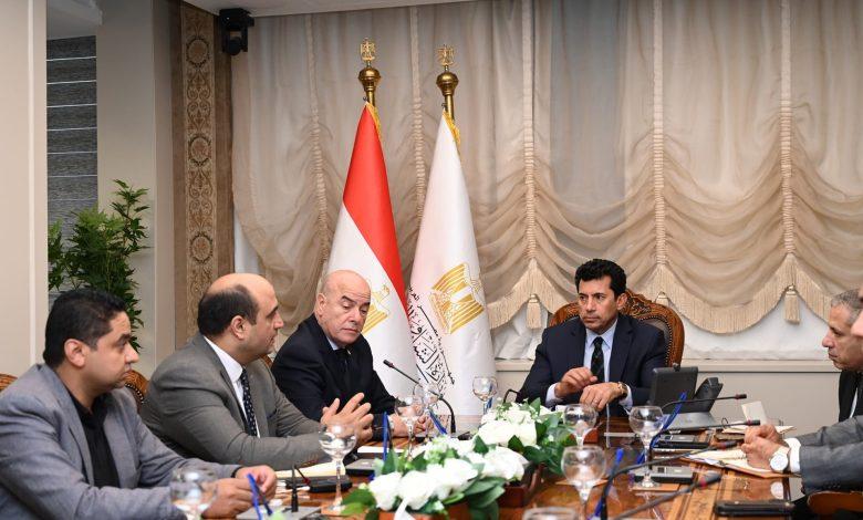 وزير الشباب والرياضة يلتقي ممثلي القوى الشبابية بالعاصمة الإدارية الجديدة 1 527598428 1302672658569818 8965480358287209203 n جريدة مؤسسة ايجي تايمز
