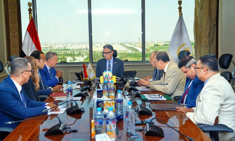وزير التموين والتجارة الداخلية يجتمع مع رئيس مجلس إدارة شركة السكر والصناعات التكاملية لمتابعة خطط التطوير 1 download 18 جريدة مؤسسة ايجي تايمز
