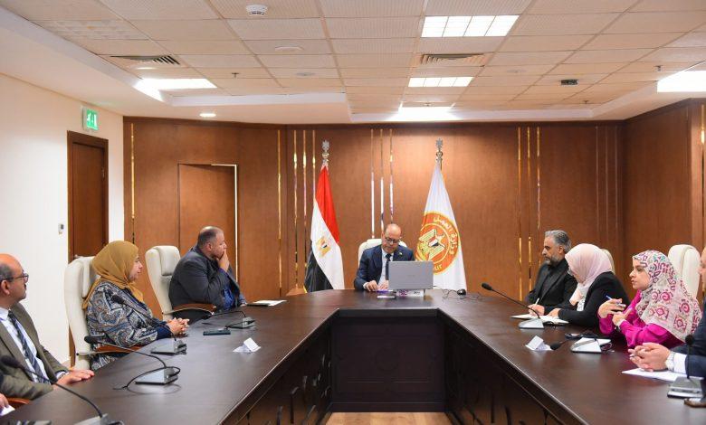جبران: توجيهات بتكثيف الجهود لتنفيذ خطط الوزارة في التدريب والتشغيل 1 000 36FV4HE 3 جريدة مؤسسة ايجي تايمز