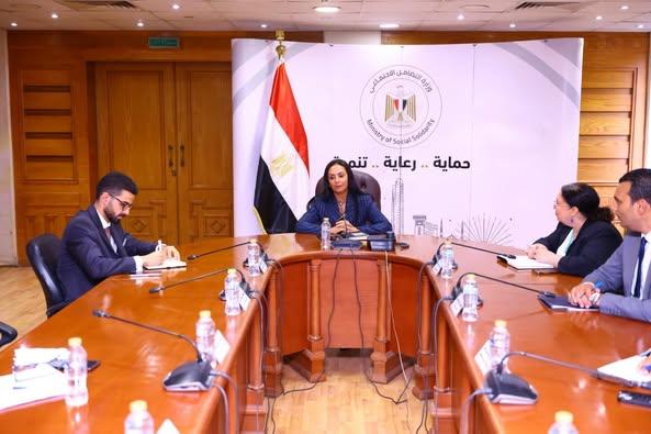 وزيرة التضامن الاجتماعي تترأس اجتماعًا لمتابعة الحصر الوطني للحضانات 1 540676741 1328555022648248 4967592602635021430 n جريدة مؤسسة ايجي تايمز