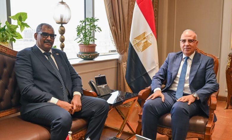 وزير الموارد المائية والري يلتقي نظيره السوداني 1 542995514 1329334265903657 5730385346893796698 n جريدة مؤسسة ايجي تايمز