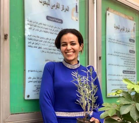 مى الدراوى.. "سيدة اللافندر" التى صنعت "الذهب البنفسجى مع الجلود".. بالصور 2 545543828 24904877472452946 1929993611706921617 n جريدة مؤسسة ايجي تايمز
