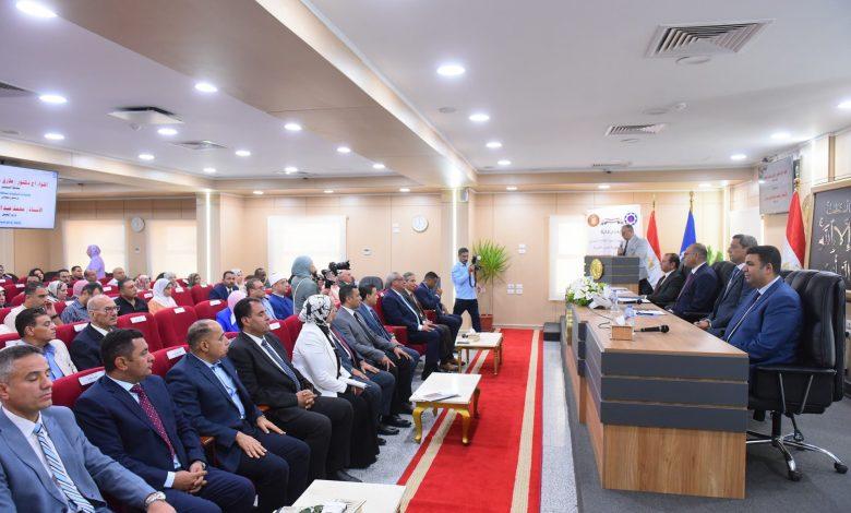 بالصور.. وزير العمل ومحافظ السويس يفتتحان ندوة تثقيفية بمواد قانون العمل الجديد 1 550862756 1346346657535751 3694897435826052373 n جريدة مؤسسة ايجي تايمز