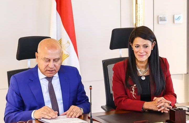 مصر و اليابان توقّعان اتفاق الشريحة الرابعة لمشروع إنشاء المرحلة الأولي من الخط الرابع لمترو أنفاق القاهرة الكبرى 1 554082781 25165135643093294 5923139993083054749 n جريدة مؤسسة ايجي تايمز