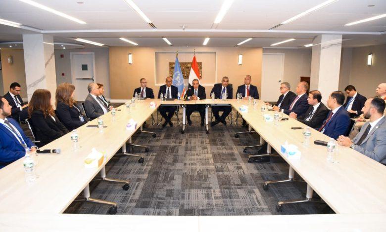 بالصور.. وزير الخارجية يلتقي مع المصريين العاملين في الأمم المتحدة بنيويورك 1 555703234 1352107813626302 8919755645621077538 n جريدة مؤسسة ايجي تايمز