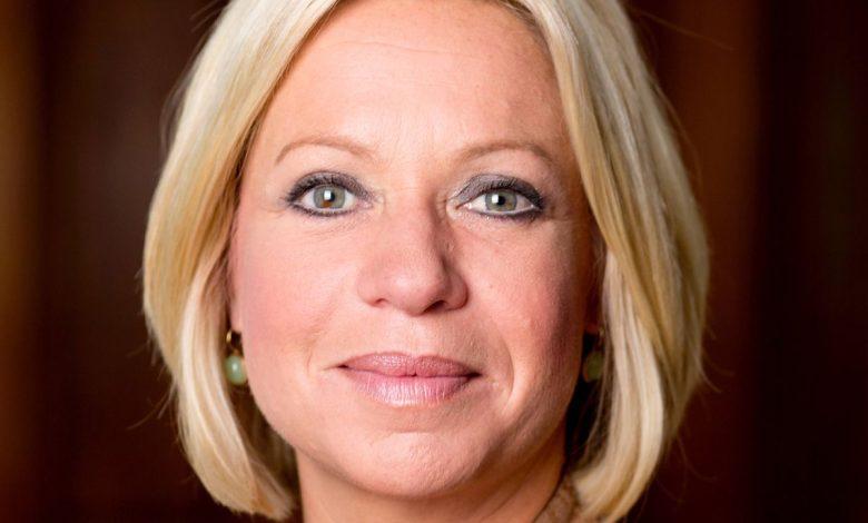 الأمم المتحدة تؤكد التزامها بدعم استقرار لبنان 1 1200px Jeanine Hennis Plasschaert 2015 1 جريدة مؤسسة ايجي تايمز