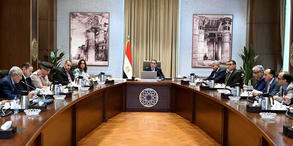 رئيس الوزراء يترأس اجتماع اللجنة الرئيسية لتقنين أوضاع الكنائس والمباني الخدمية التابعة لها 1 560073951 1359434619560288 2140436467079367313 n جريدة مؤسسة ايجي تايمز