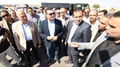 وزير الإسكان يتفقد الطرق والمحاور والميادين بمدينة العاشر من رمضان لمتابعة الأعمال التي تم وجارٍ تنفيذها 14 562389204 25421911957433590 148596241499659743 n جريدة مؤسسة ايجي تايمز