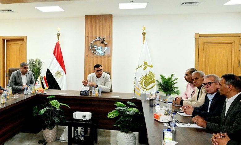 وزير الإسكان يعقد اجتماعًا بمقر جهاز مدينة العبور الجديدة 1 571165994 1380198857483864 3105253597015452294 n جريدة مؤسسة ايجي تايمز