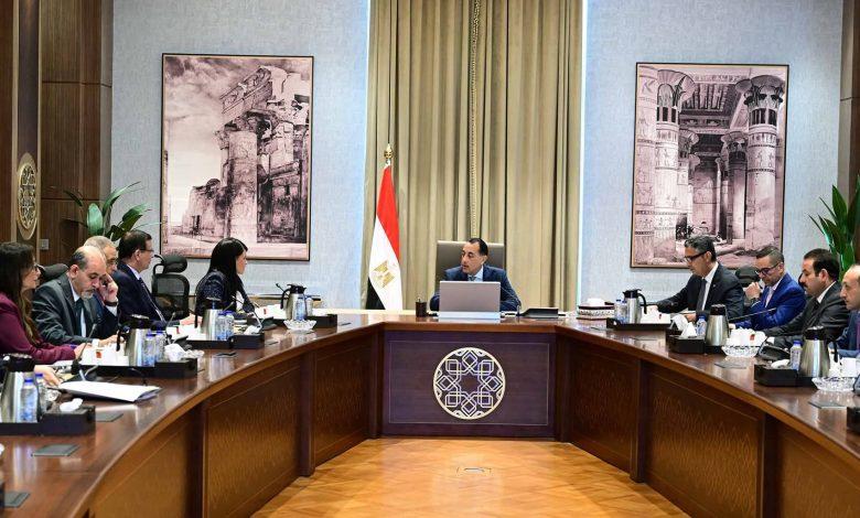 رئيس الوزراء يتابع إجراءات توفير السلع الاستراتيجية بالتنسيق بين مختلف الجهات 1 571173162 2035689390563987 8591525067043959560 n جريدة مؤسسة ايجي تايمز