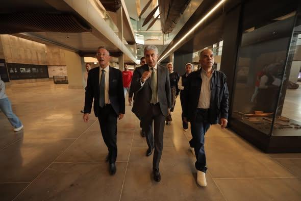 استعدادات مكثفة تسير على قدم وساق داخل المتحف تمهيدًا للافتتاح المرتقب 1 571239690 1383473753823041 1040260525063914513 n جريدة مؤسسة ايجي تايمز