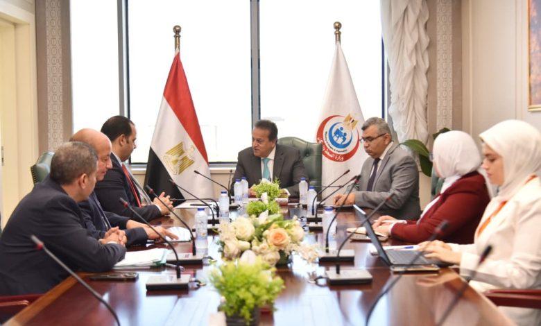 عبد الغفار يستقبل وفد شركة "وادي النيل للمقاولات" لبحث تسريع المشروعات الصحية وتعزيز التعاون 1 574035724 1384254780411605 1778519983100378802 n جريدة مؤسسة ايجي تايمز