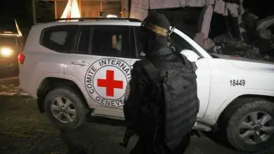 إسرائيل تتسلم جثتي رهينتين من حماس عبر الصليب الأحمر 2 6ba061b9 5fe8 47e2 a7db 25bfc1fcf4c4 1 جريدة مؤسسة ايجي تايمز