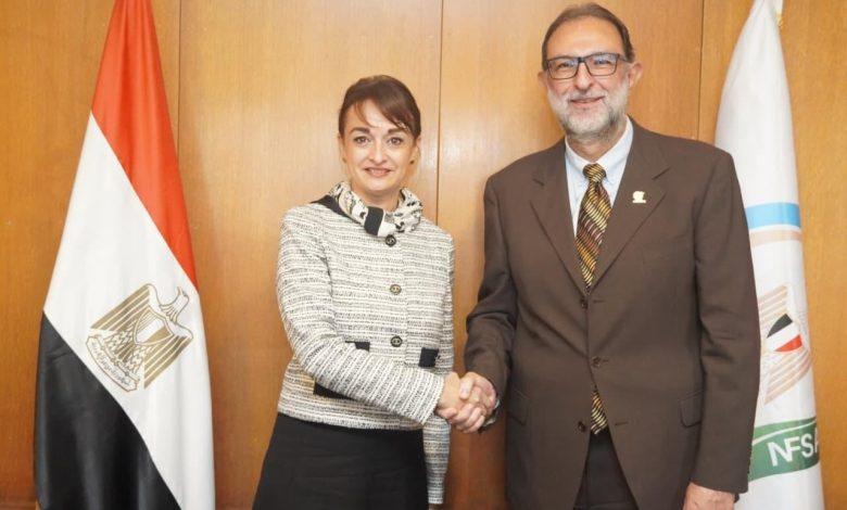 استقبال رئيس الهيئة القومية لسلامة الغذاء لسفيرة جمهورية رومانيا بالقاهرة 1 15516160911725443479 جريدة مؤسسة ايجي تايمز