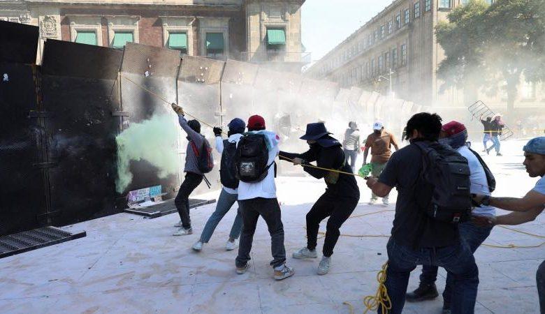 احتجاجات "الجيل Z" تشعل شوارع مكسيكو.. و120 جريحًا 1 19 2025 638988881139443830 944 جريدة مؤسسة ايجي تايمز