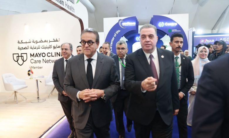 نائب رئيس مجلس الوزراء وزير الصحة يتفقد معرض "سمارت هيلث جيت" وجناح التنمية البشرية 1 2025 9 22 18 21 48 523 1 جريدة مؤسسة ايجي تايمز