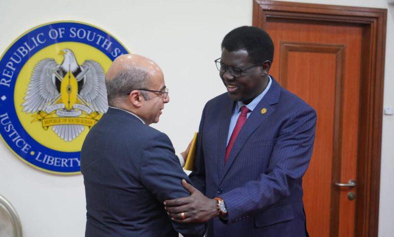 السفير المصري في جنوب السودان يلتقي وزير الخارجية والتعاون الدولي 1 581801561 1910777259866235 953520508351311419 n جريدة مؤسسة ايجي تايمز