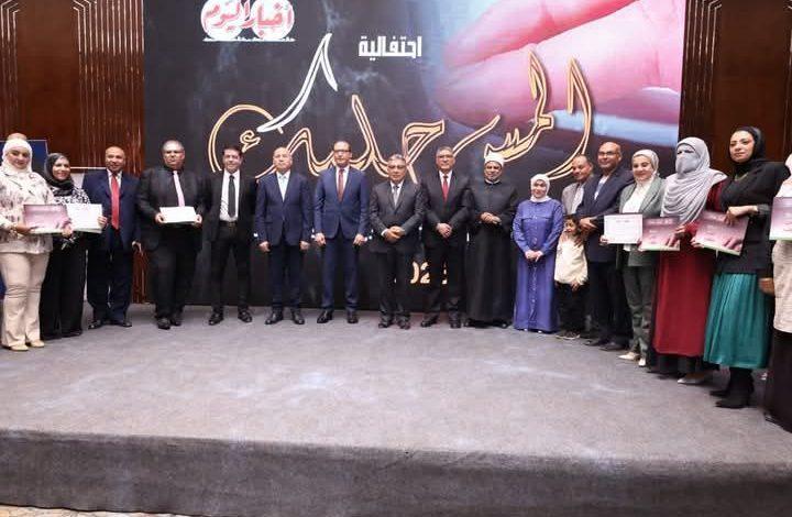 محافظ الجيزة يشهد فعاليات توزيع شهادات إتمام دراسة طريقة برايل لمتحدّي الإعاقة البصرية 1 583958502 4668099870083627 6411499834342462293 n جريدة مؤسسة ايجي تايمز