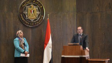 كجوك.. في حوار مفتوح مع خريجي مبادرات إعداد الكوادر البشرية من العاملين بوزارة المالية 5 665c9354e41d4 2 جريدة مؤسسة ايجي تايمز