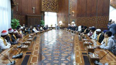 شيخ الأزهر يلتقي طلاب مدرسة "الإمام الطيب" ويشيد بحفظهم المتقن لكتاب الله بالقراءات العشر 2 591753496 4260434124275116 8714153898973778793 n جريدة مؤسسة ايجي تايمز