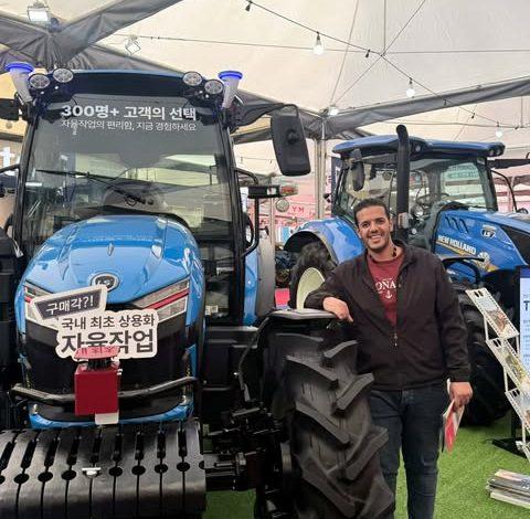 محمد الهزاز.. أول بلوجر للجرارات والآلات الزراعية في مصر يحوّل الشغف إلى قصة نجاح 1 598564758 1377945767165962 7463241278199906854 n جريدة مؤسسة ايجي تايمز