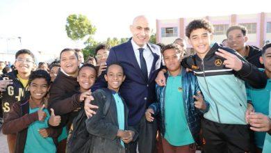 وزير التربية والتعليم ومحافظ أسوان يتابعان سير العملية التعليمية بمدرسة الشهيد عمرو فريد المتميزة للغات.. صور 5 600138906 1427331932770556 4406183041338268464 n جريدة مؤسسة ايجي تايمز