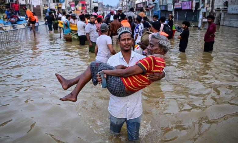 إندونيسيا: حصيلة ضحايا الفيضانات في البلاد تتخطى الـ 500 قتيلاً 1 d3bce70b24a470dff34a101050999a1ae2f0581b جريدة مؤسسة ايجي تايمز