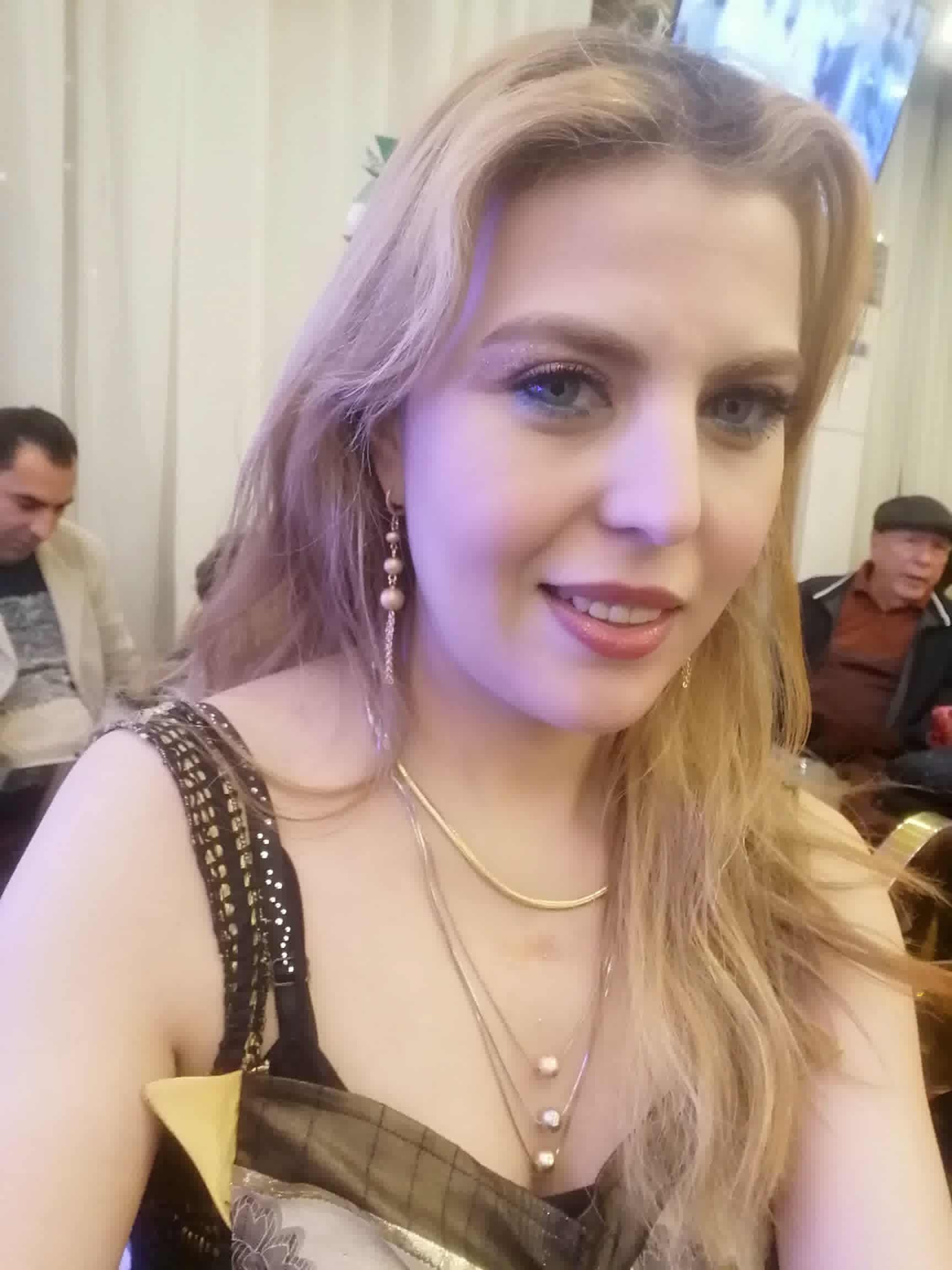 خطوبة سعيدة 3 download 46 جريدة مؤسسة ايجي تايمز