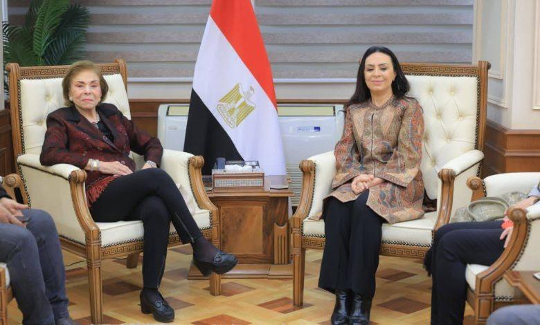 وزيرة التضامن الاجتماعي تلتقي وفد مهرجان أسوان الدولي لأفلام المرأة 1 642350369 1491581006345648 7417492257064190192 n 1 جريدة مؤسسة ايجي تايمز